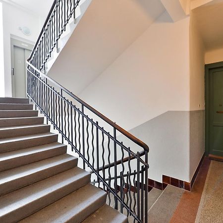 Old Town Sq. Apartment براغ المظهر الخارجي الصورة